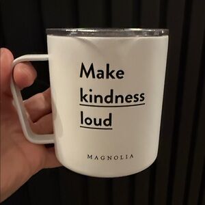✨ NEW ✨Magnolia White Miir Travel Mug

Never used.